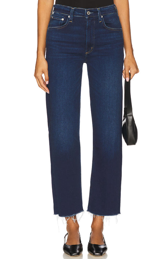 Palma Straight in Dakota