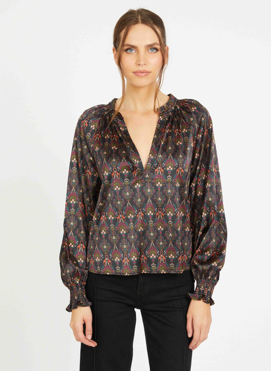 Vickie Top