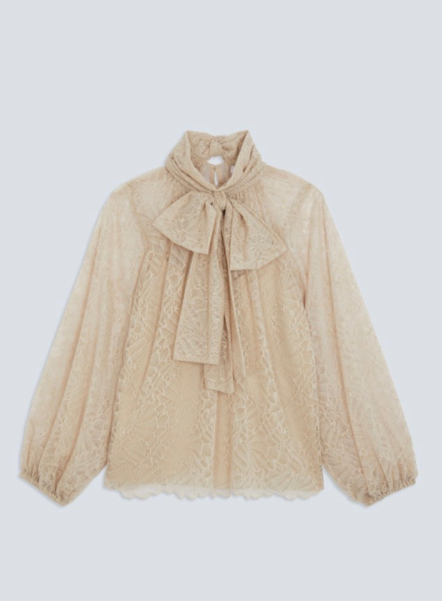 Lincoln Blouse