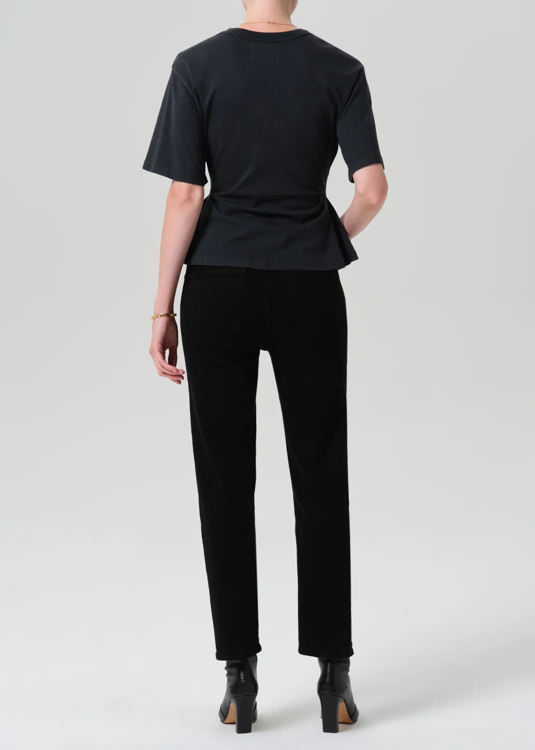 Caia Straight in Plush Black
