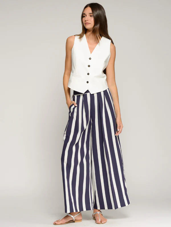 Agata Vest