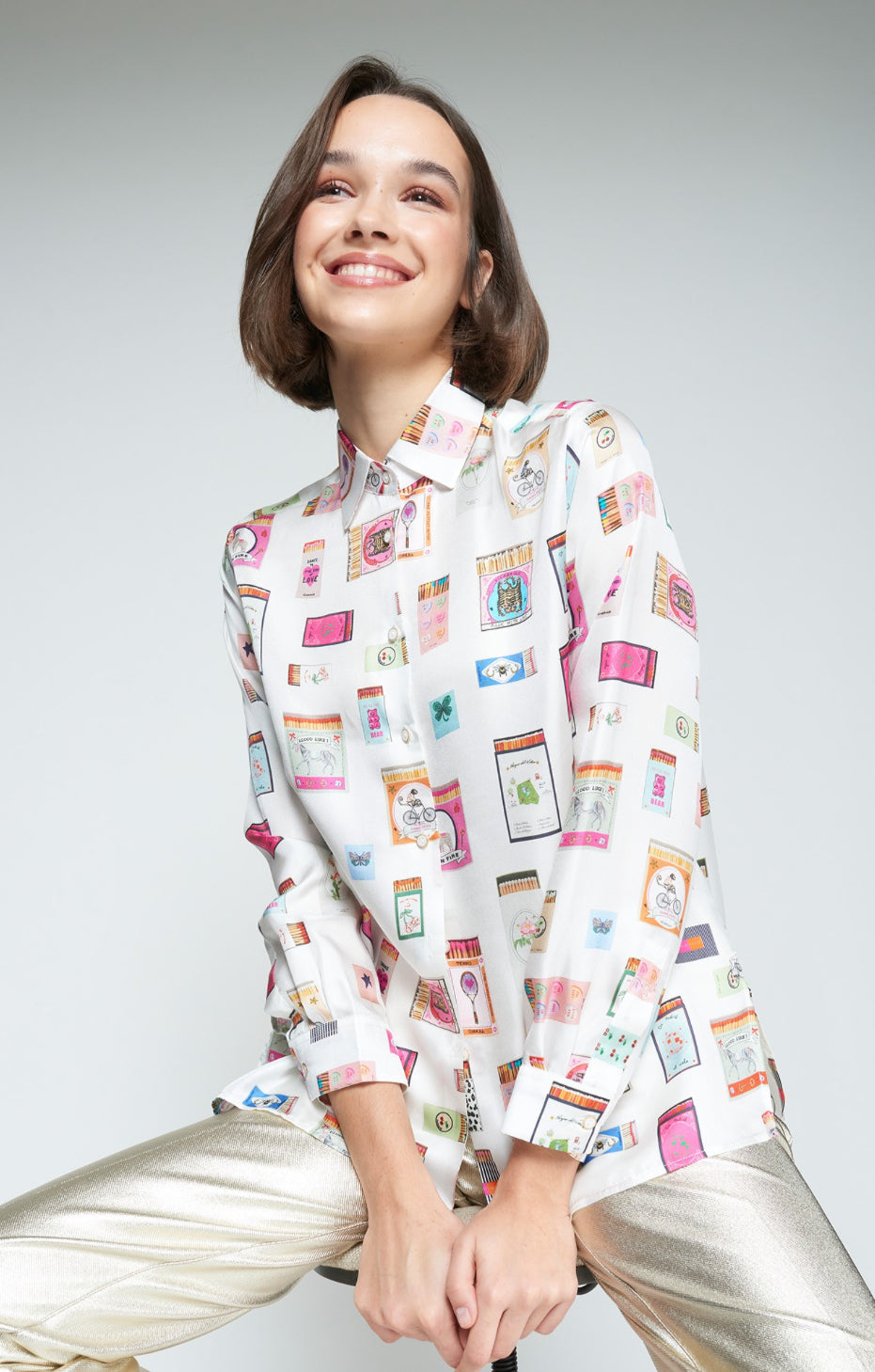 Tea Graphic Blouse