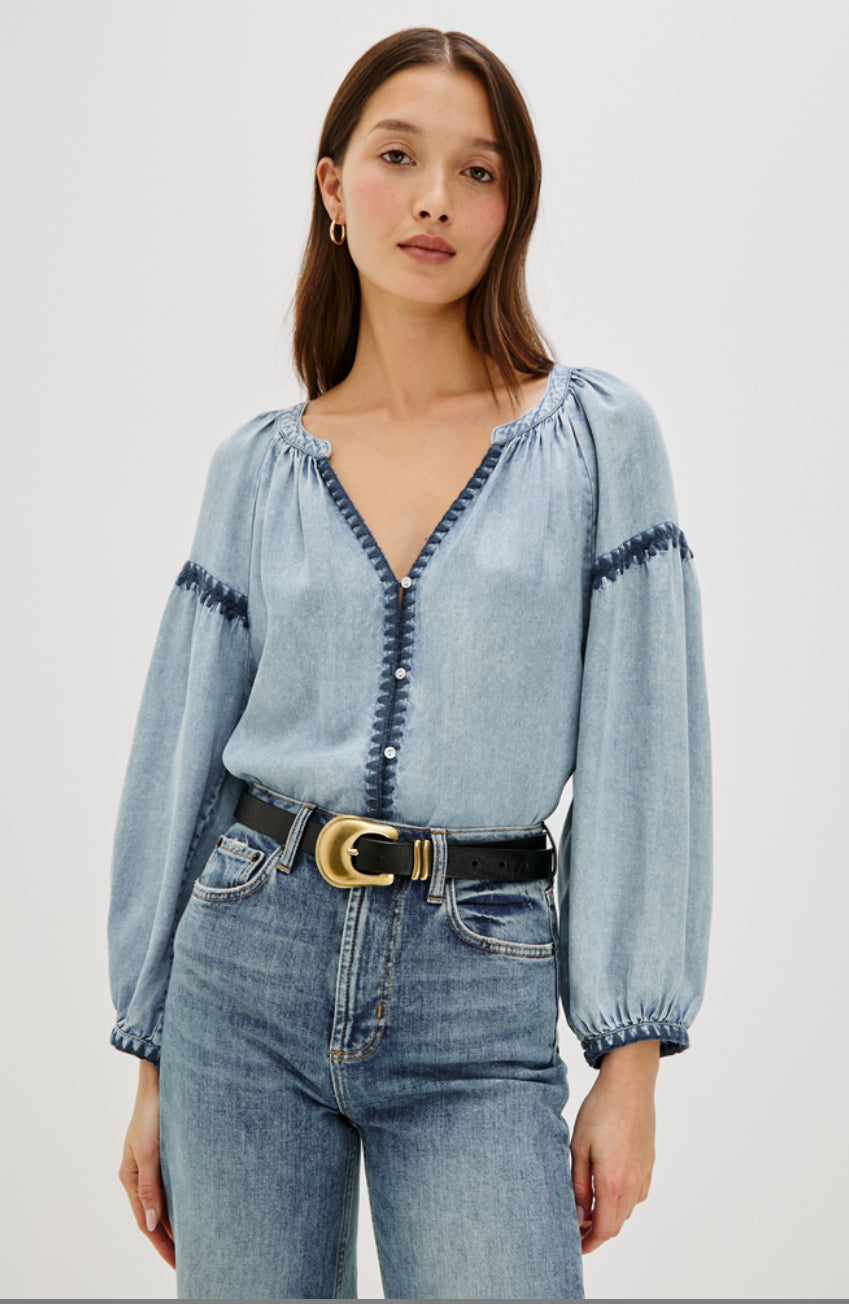 Toshi woven top