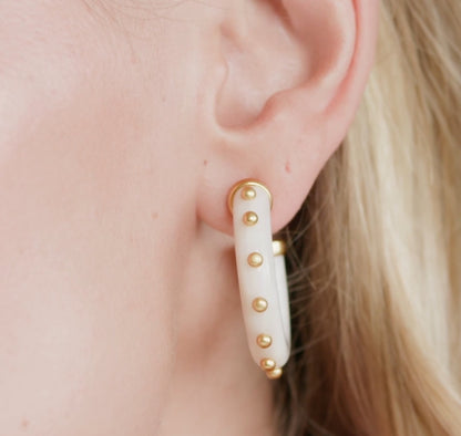 Colette Hoops - M