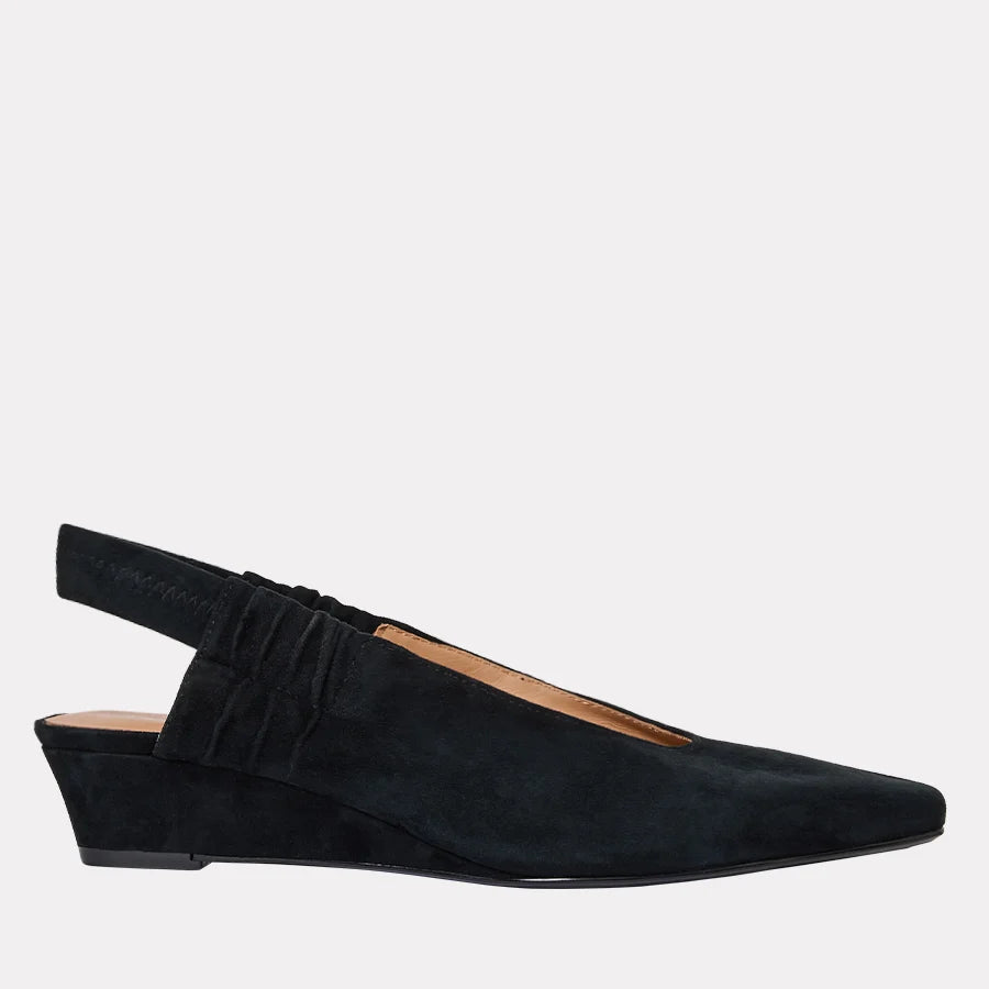 Odeya Low Wedge