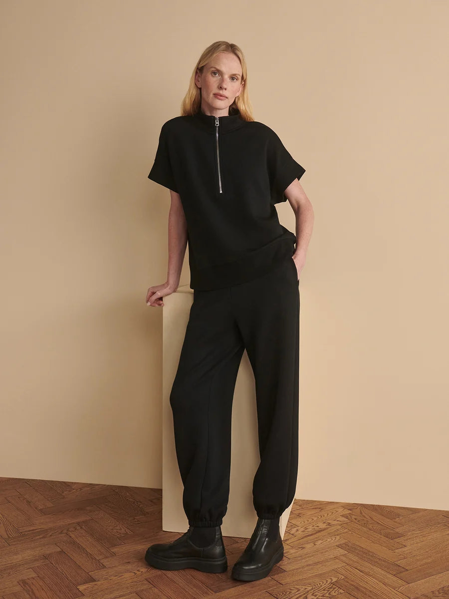 The Classic Cuff Pant 25”