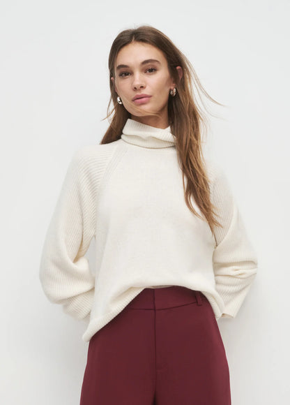 The Minimalist Sweater