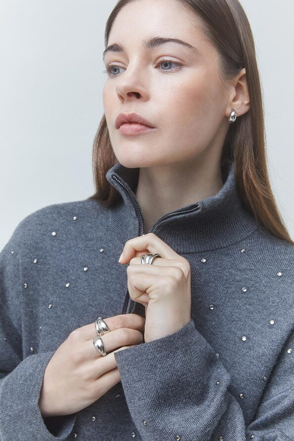 Pristo Sweater