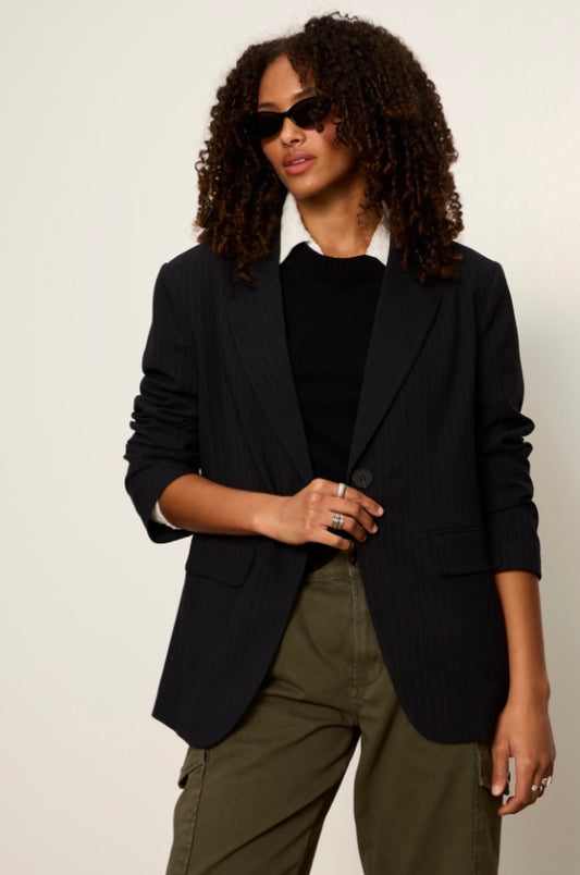 Maci Blazer