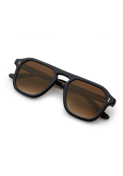 ZANDER | Black + Black Tea