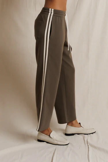 Claud Travel Track Pant