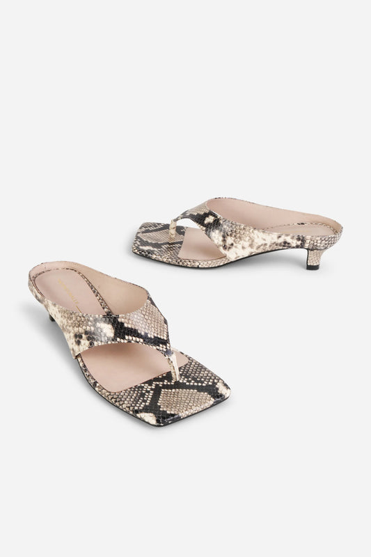 Year Ahead Heel