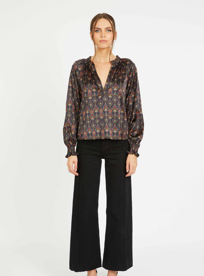 Vickie Top