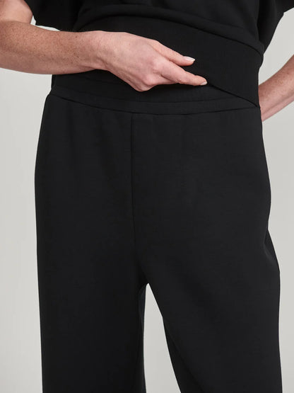 The Classic Cuff Pant 25”