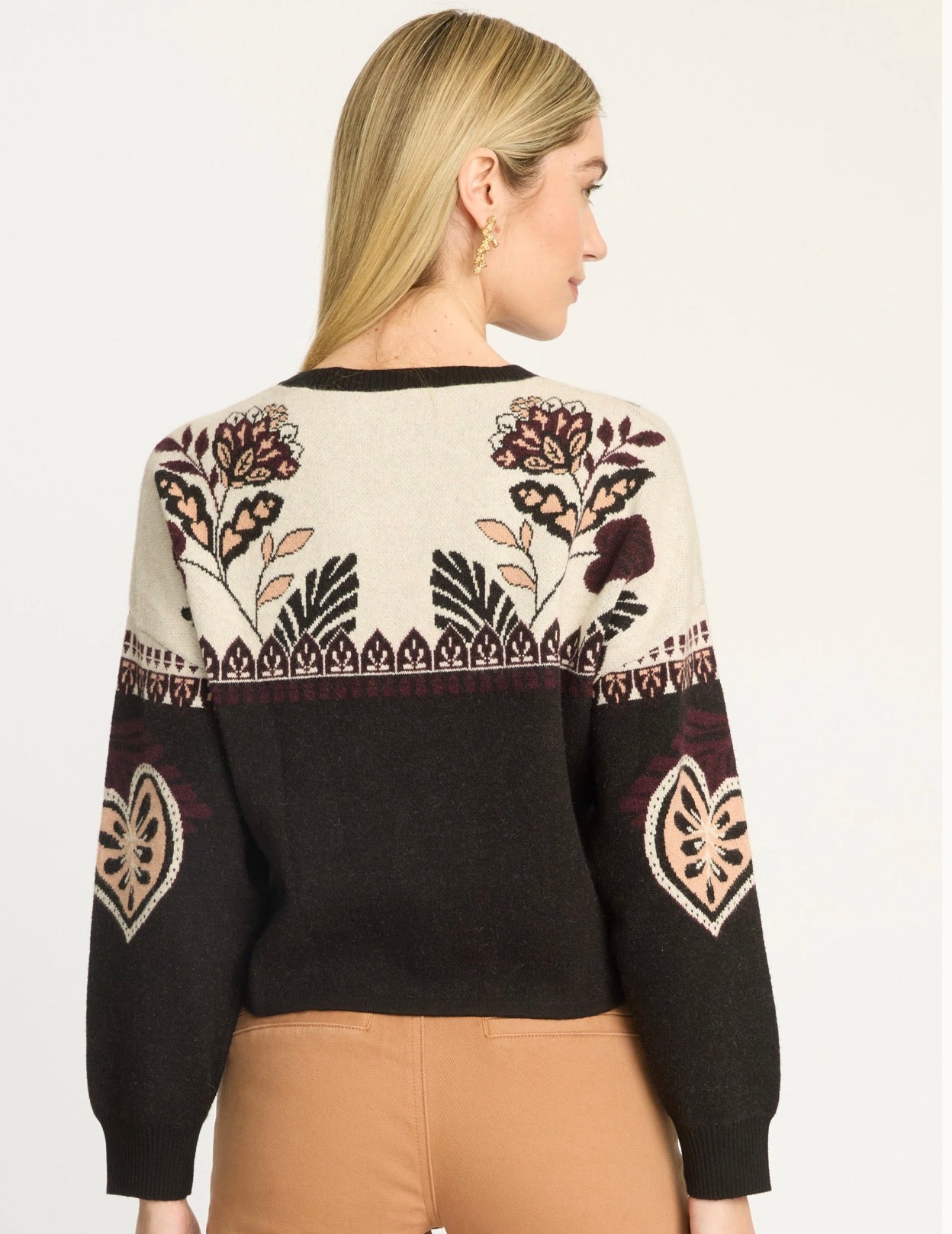 Noa Sweater