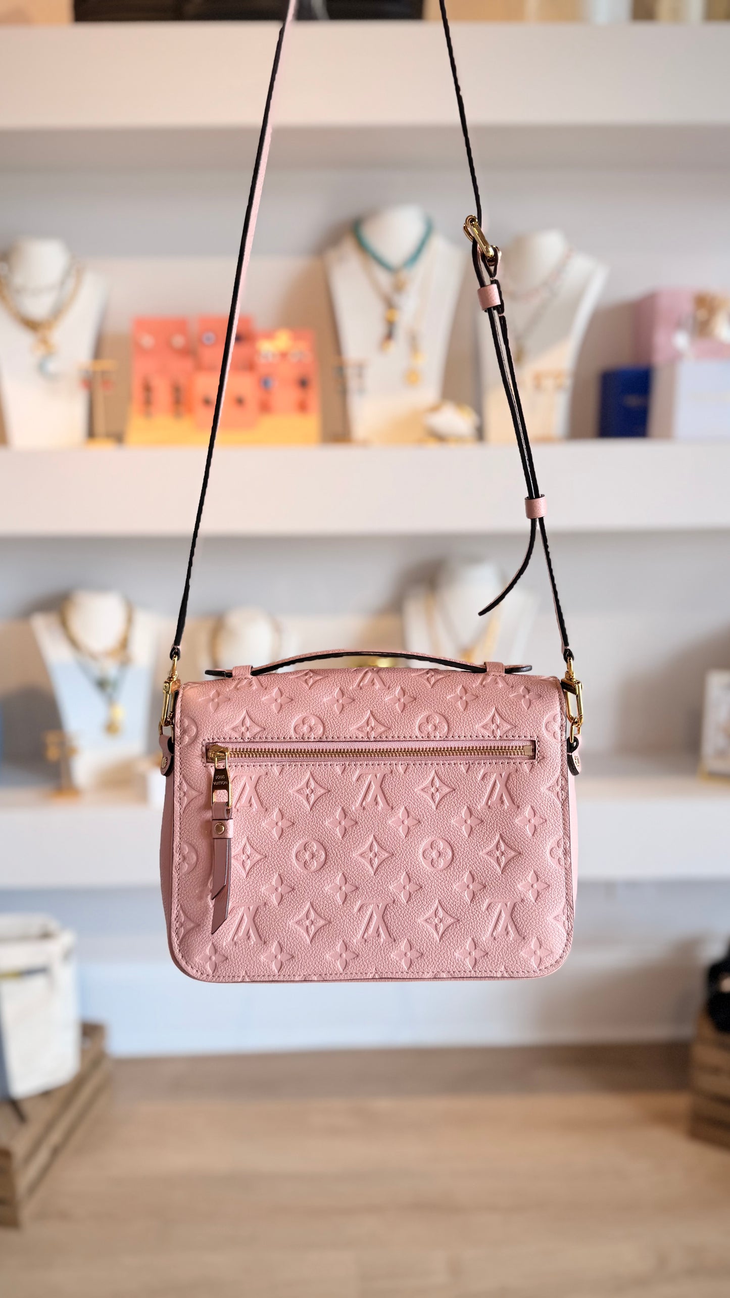 LV Pink Metis Pochette