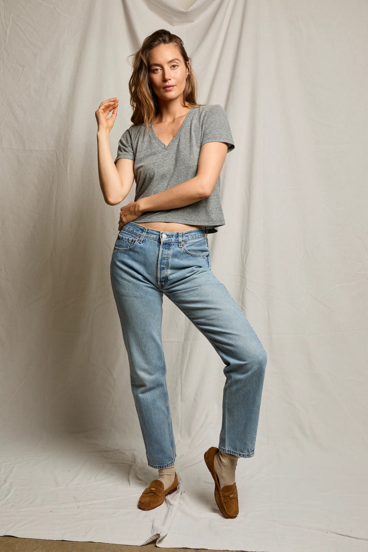 Beckett Crispy Cotton V-Neck Tee