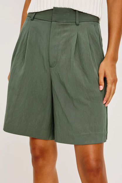 Zamora Short