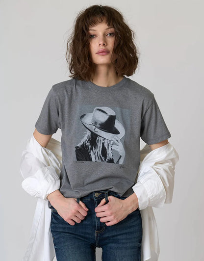 Mushie tee Grey