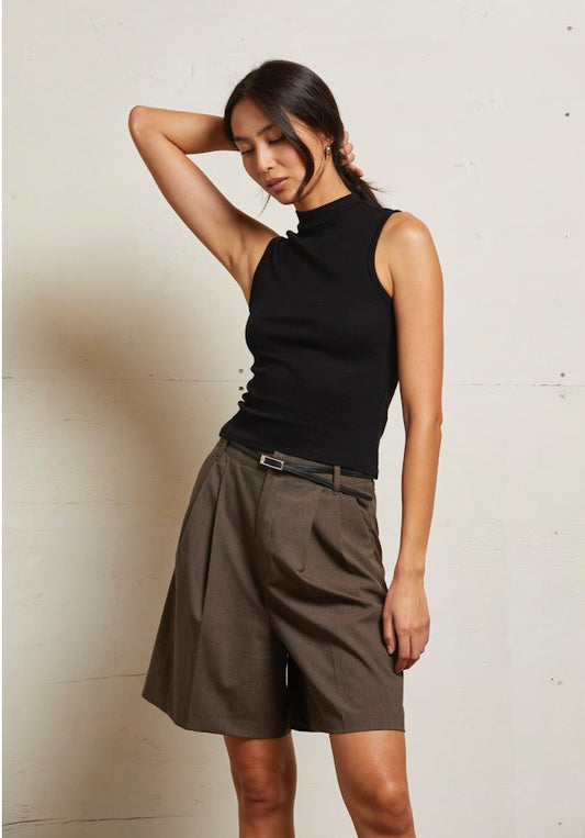 Mel- luxe rib sleeveless mock neck tank