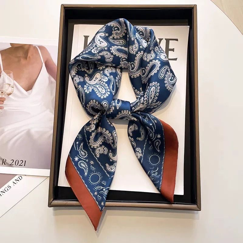 Silk Touch 70x70 Paisley Scarf