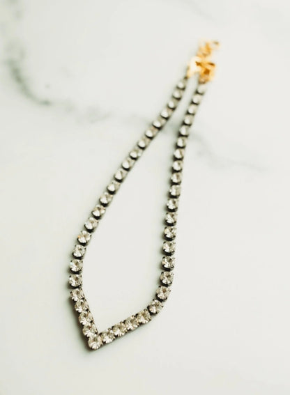 Finn Necklace - Crystal