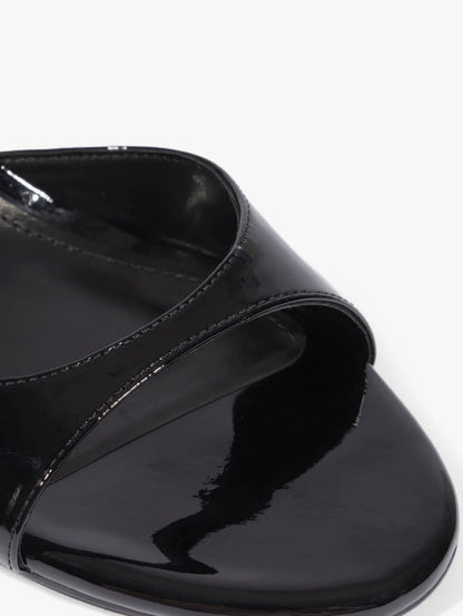 Lyra Mid Patent Leather Heel