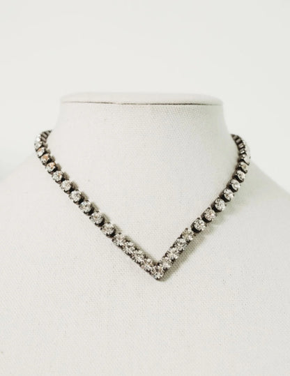 Finn Necklace - Crystal