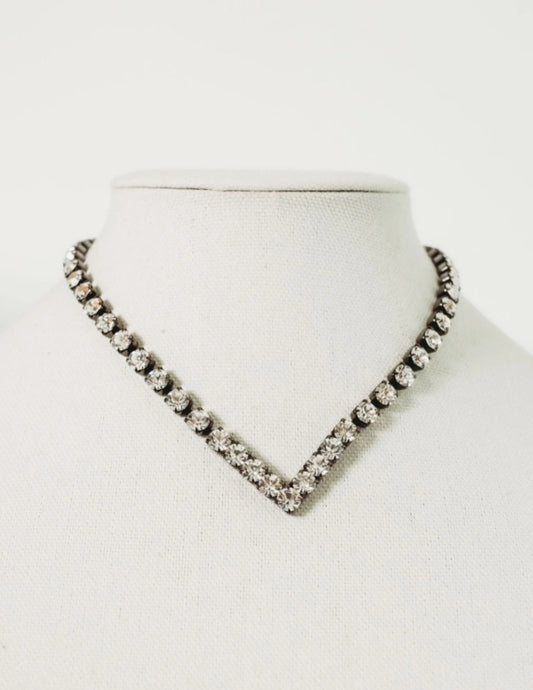 Finn Necklace - Crystal