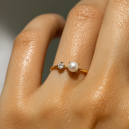 Enza Pearl Stone Ring