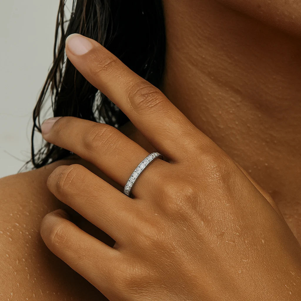 Veila Eternity Band Ring