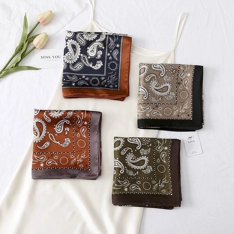 Silk Touch 70x70 Paisley Scarf