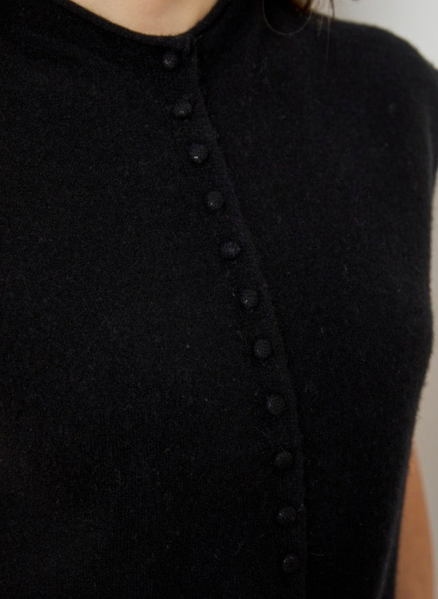 Mockneck Vest Cardi