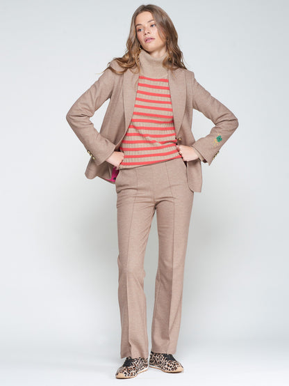 Carla Pant